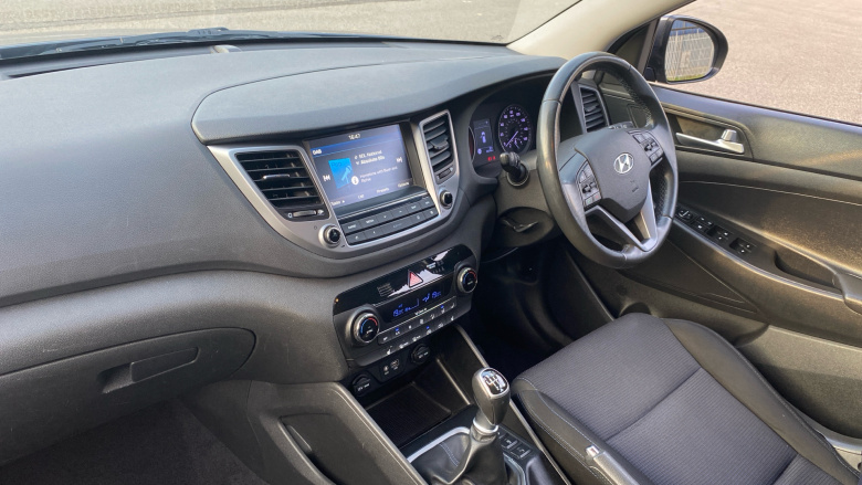 Hyundai Tucson 1.7 CRDi Blue Drive SE Nav 5dr 2WD Diesel Estate